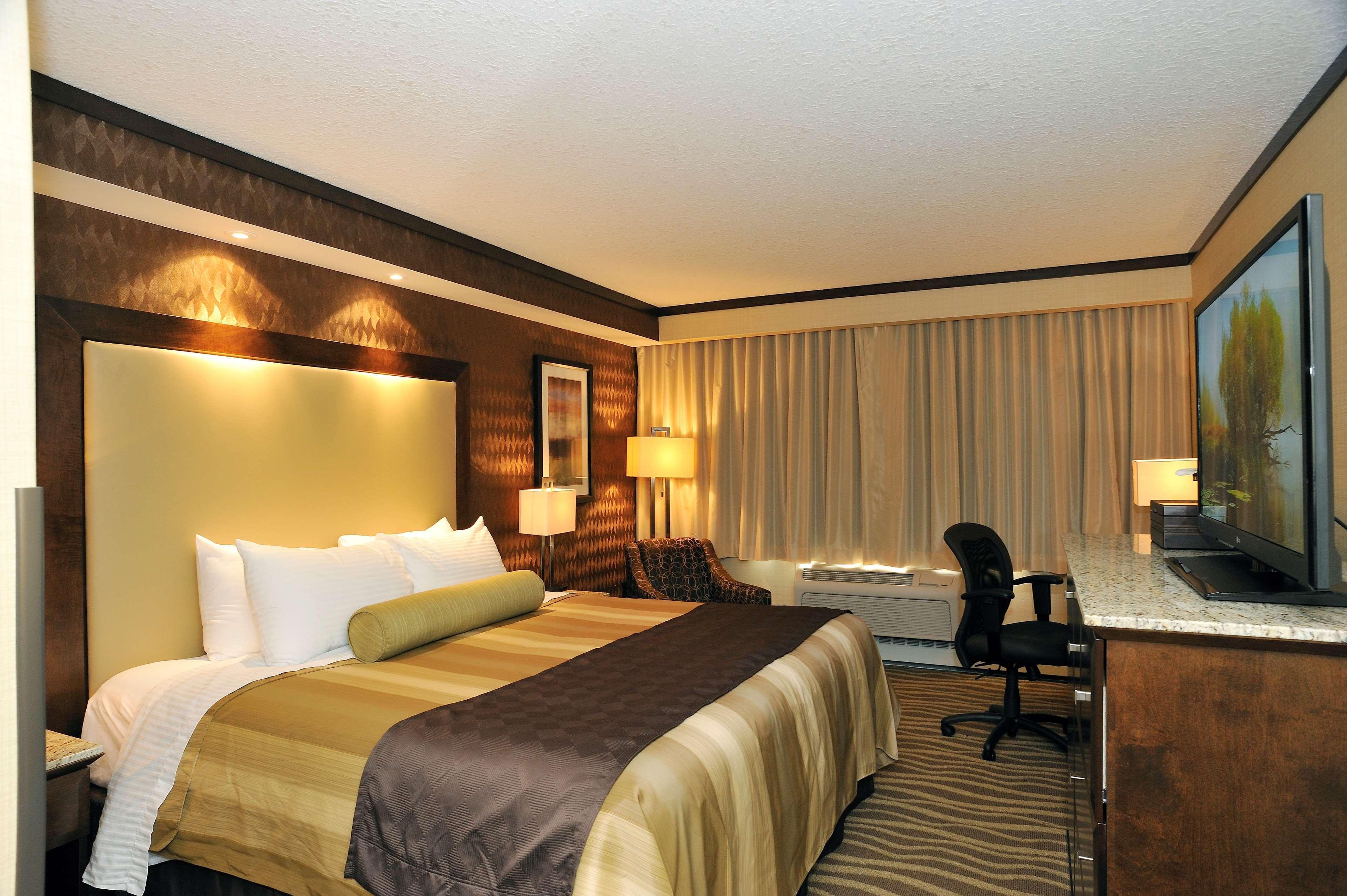 Best Western Premier Denham Inn & Suites Leduc Esterno foto