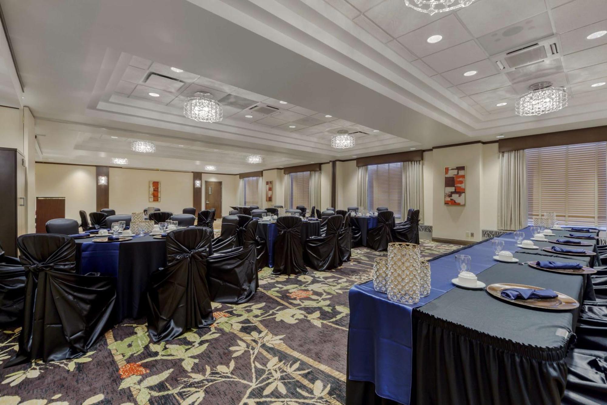 Best Western Premier Denham Inn & Suites Leduc Esterno foto