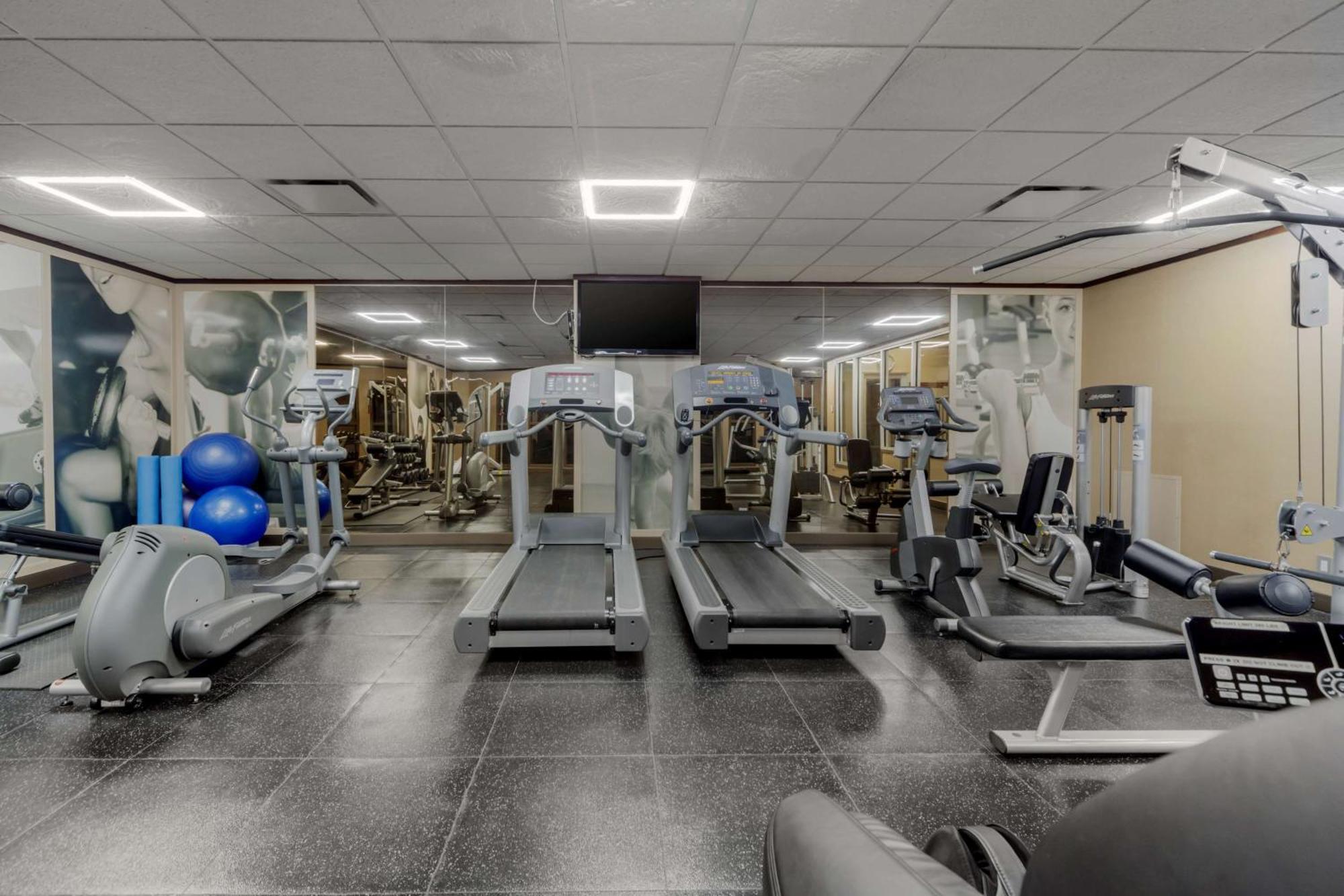 Best Western Premier Denham Inn & Suites Leduc Esterno foto
