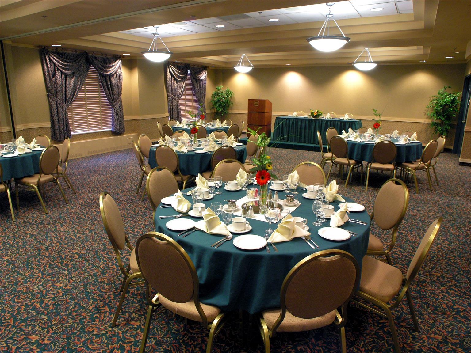 Best Western Premier Denham Inn & Suites Leduc Esterno foto